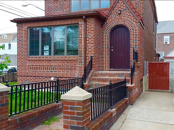 2nd image of 8301 Penelope Ave #Duplex
