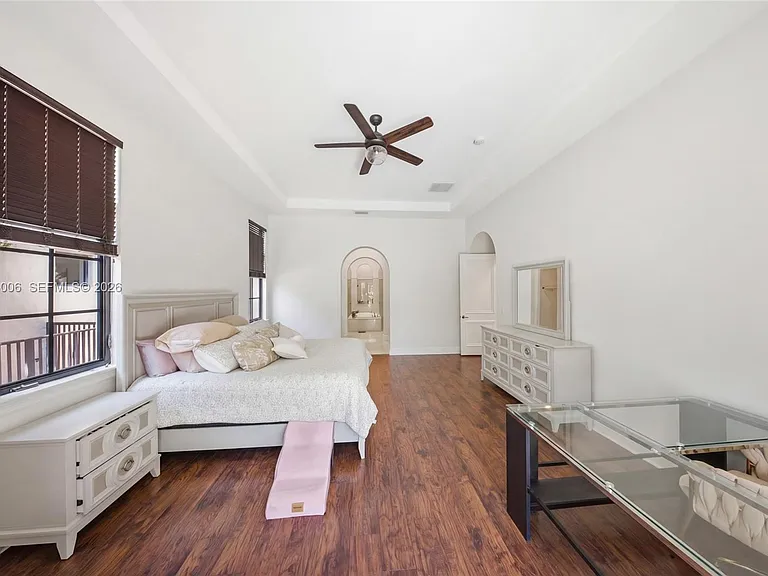 9564 Exbury Ct — Photo 22