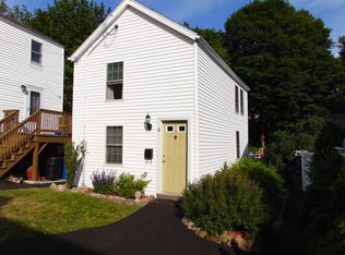 16 Ridge St, Andover, MA 01810