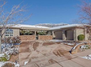13005 Juniper Canyon Trl NE, Albuquerque, NM 87111
