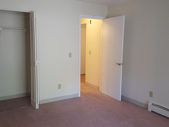 Queen Anne's Gate Apartments