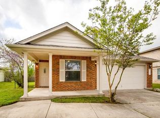 105 Meadow Lark Ln, Hutto, TX 78634