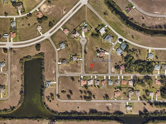 2nd image of 3401 NE 19th Pl