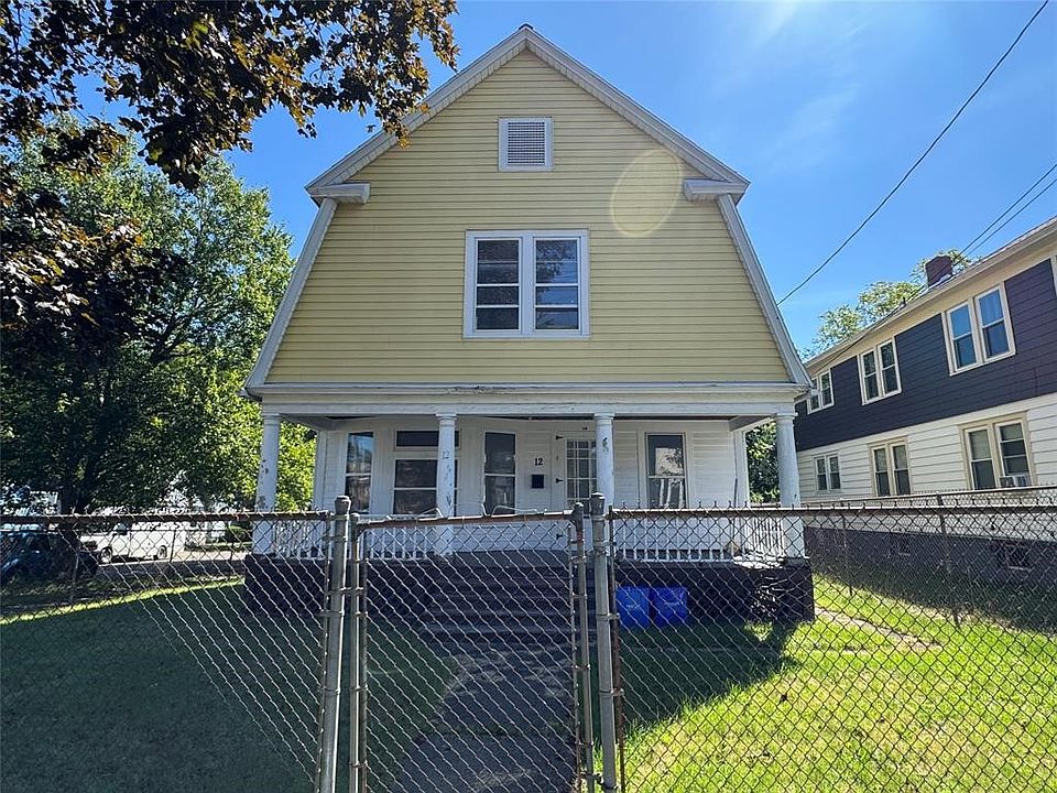 1st image of 12 Roosevelt Ave