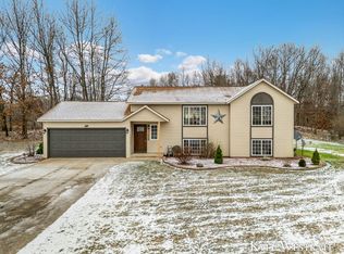 17000 Meddler Ave NE, Sand Lake, MI 49343