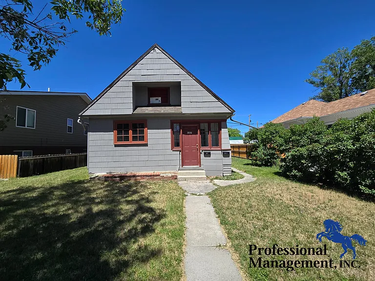 107 Custer Ave — Photo 1