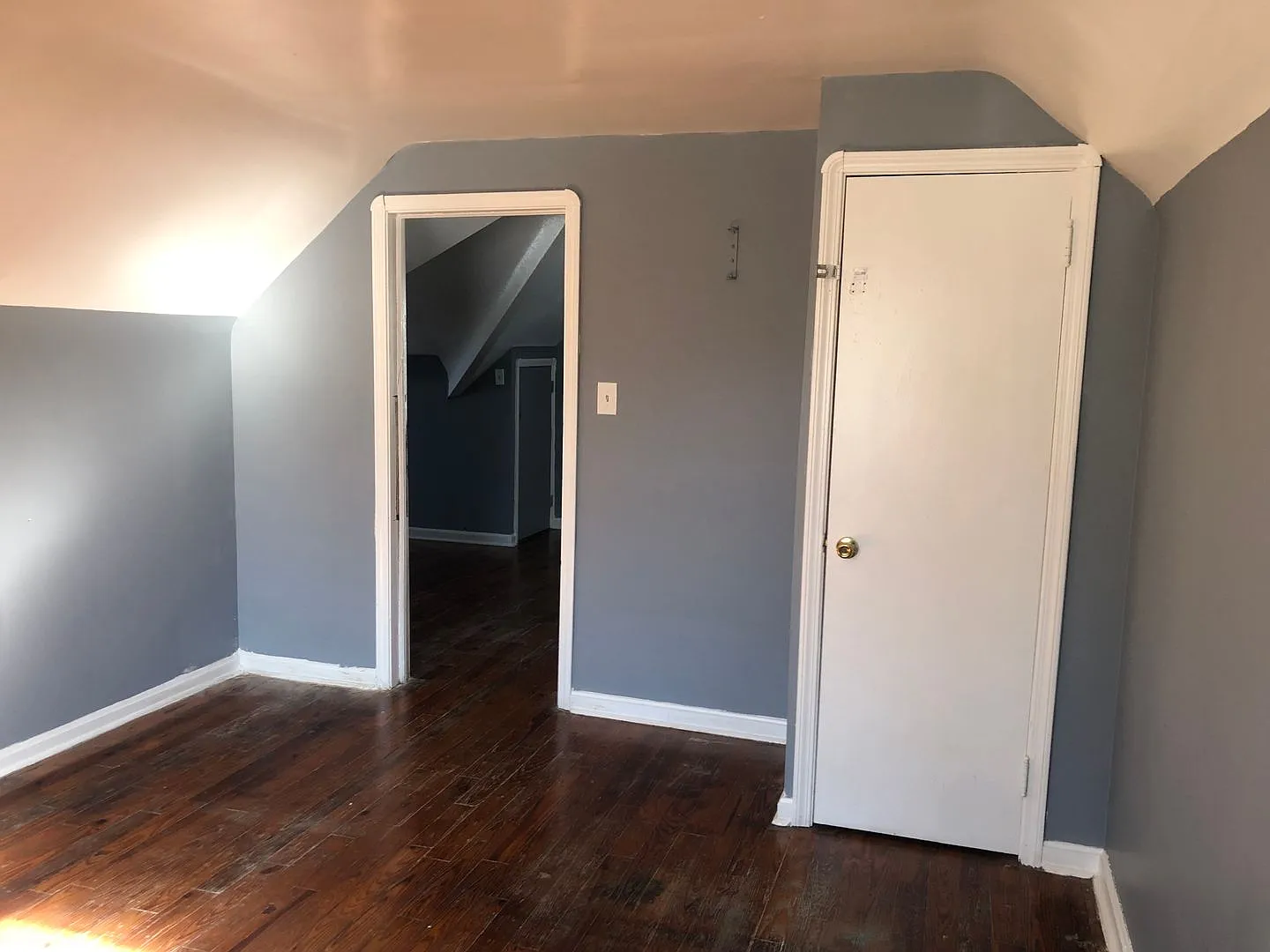 3 Bed 1 Bath In Beautiful Garfield Heights! — Photo 4