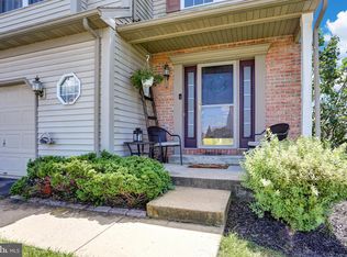 34 Michigan Dr, Sinking Spring, PA 19608