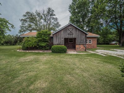 16751 N Old Highway 63, Sturgeon, MO, 65284