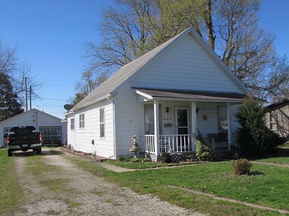 502 E 11th St, IL 61846 Zillow