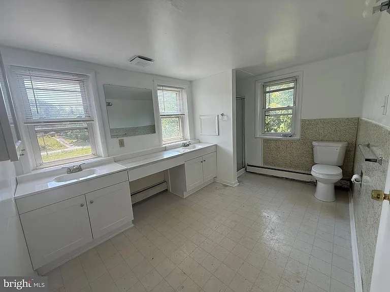 1001 School House Ln — Photo 22