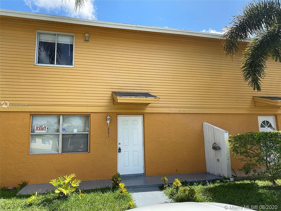 1st image of 241 NE 12th Ave #241