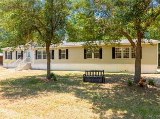 6143 Cedar Glen Dr, Zephyrhills, FL 33544