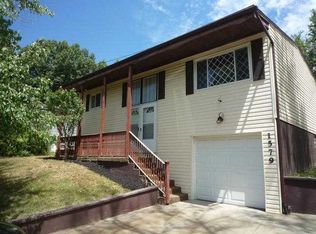 1579 Vicgross Ave, Akron, OH 44310