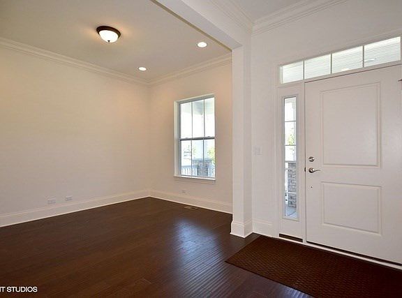 2nd image of 1078 Ironwood Ct