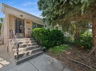 3430 W Drummond Pl, Chicago, IL 60647