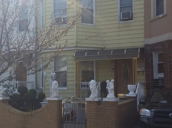 138 Bay 14 St, Brooklyn, NY 11214