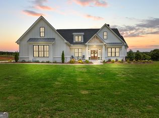 1122 Lake Varner Dr, Covington, GA 30014