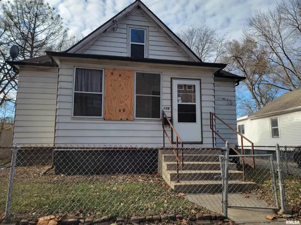 138 Spring St, East Peoria, IL 61611