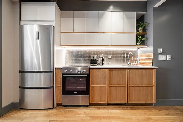 Rented by Joel Scharf, LREB | media 32