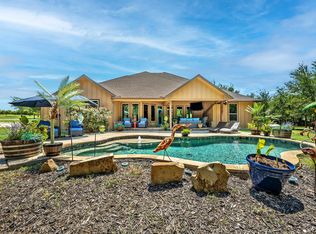 1011 Red Rd, Howe, TX 75459