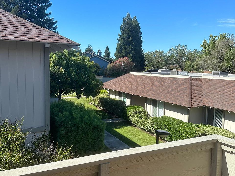 2nd image of 825 Oak Grove Rd APT 60