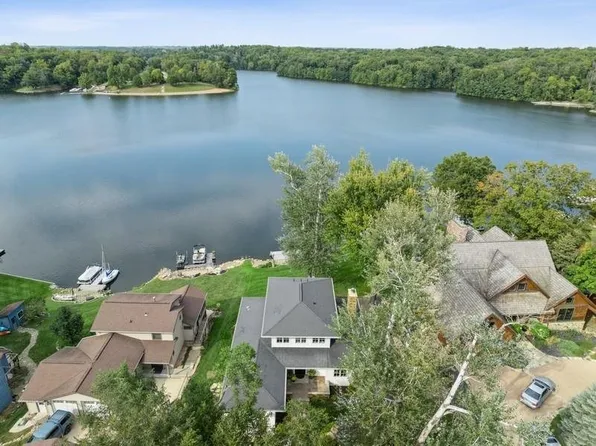 3770 Cottage Reserve Rd NE, Solon, IA 52333