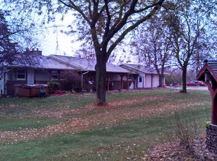 N4210 Low Rd, Reeseville, WI 53579