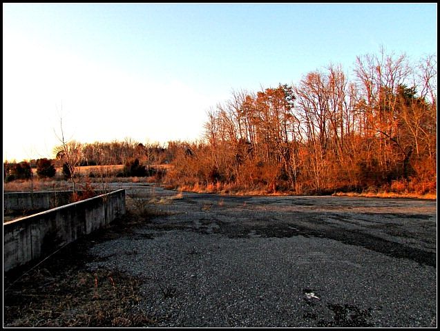 2nd image of 188 Mill St