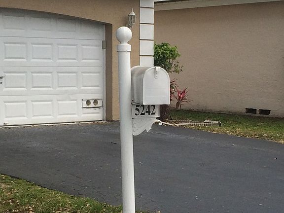 2nd image of 5242 NW 54th Ave