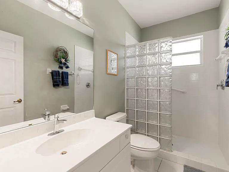 218 Waterway Ct #202 — Photo 10