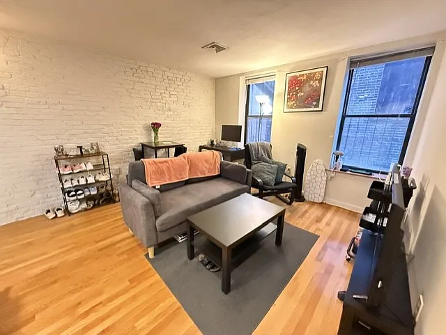 1 bed, $2,650 — Photo 4