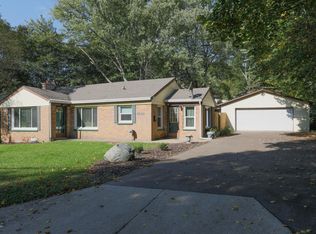 3028 Broadway Ave, Kalamazoo, MI 49008