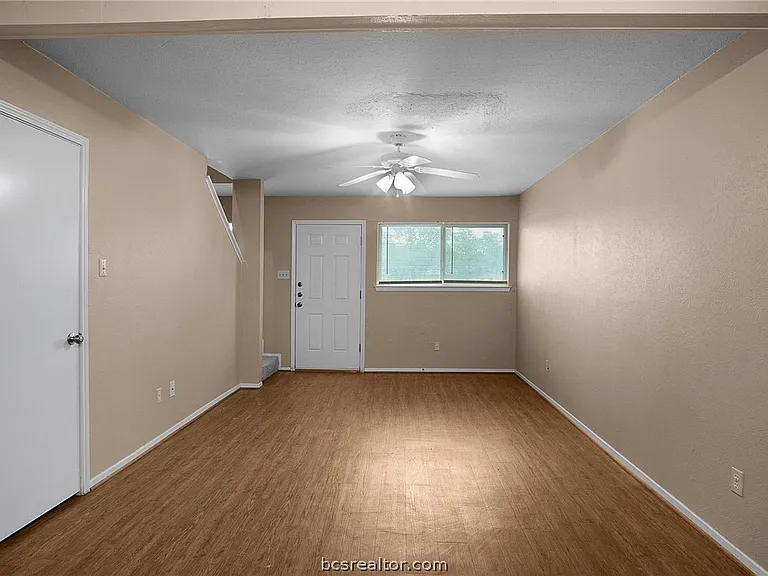 1102 Welsh Ave #B — Photo 5