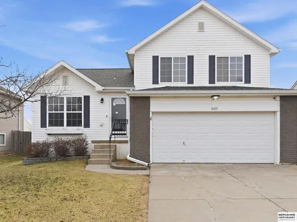 16111 Birch Ave, Omaha, NE 68136