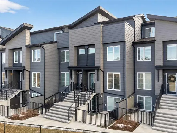 260 E Rowley Way NW #412, Calgary, AB T3L 0H5