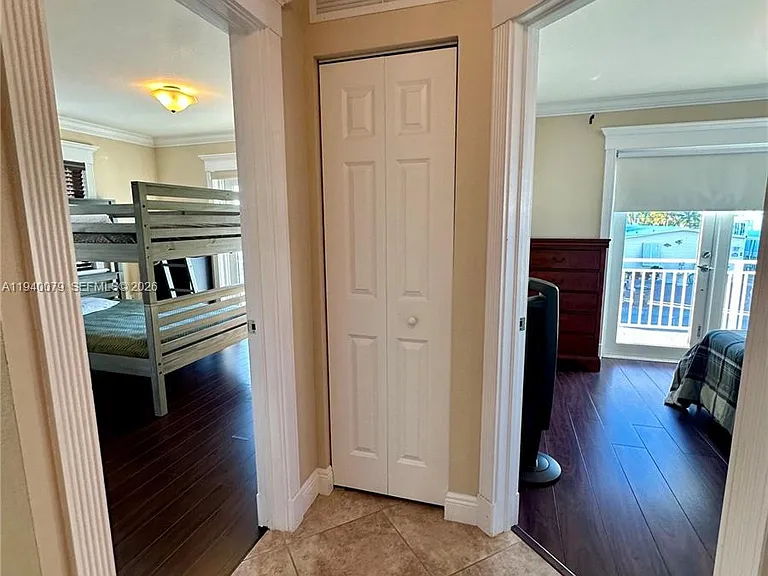 1516 Aqueduct Ln — Photo 16