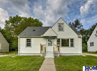 2725 N Cotner Blvd, Lincoln, NE 68507