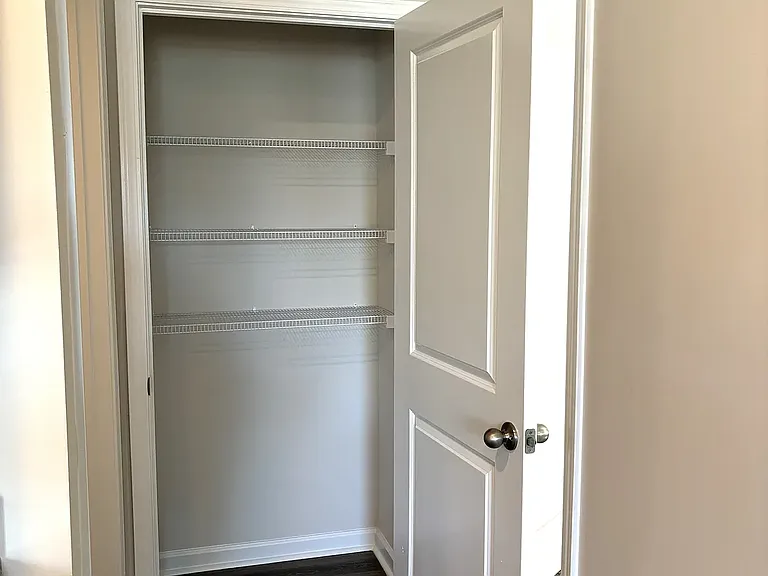 100 Kelsey Ct — Photo 18