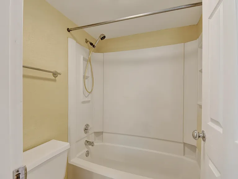 100 Fairway Park Blvd #511 — Photo 21