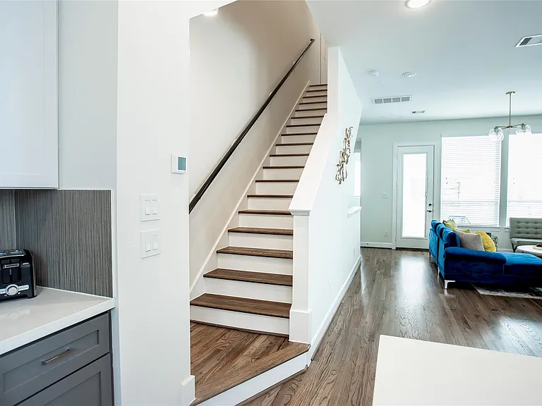 2713 Eado Edge Ct — Photo 15
