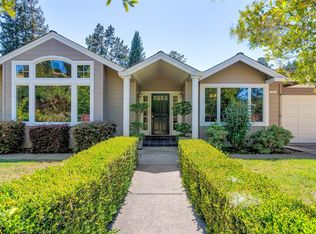 11 Daryl Dr, Orinda, CA 94563