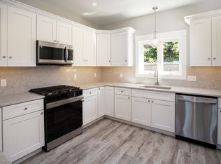 347 Danforth St, Fall River, MA 02720