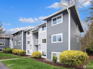 14006 NE 181 Place #B206, Woodinville, WA