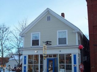 60 Friend St, Amesbury, MA 01913