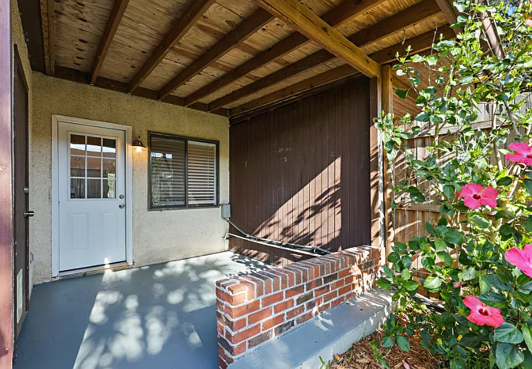 2505 Waters Edge Dr — Photo 28