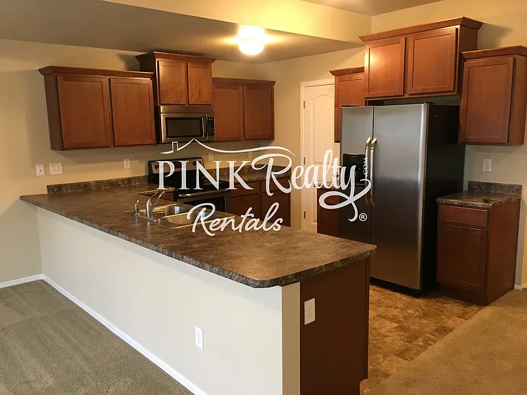 2317 Washo Cir — Photo 3