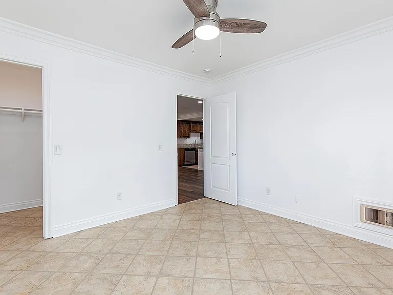 227 Woodland Pkwy #162 — Photo 15