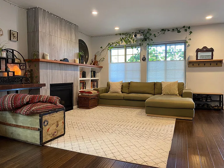 2408 N Baldwin St — Photo 9