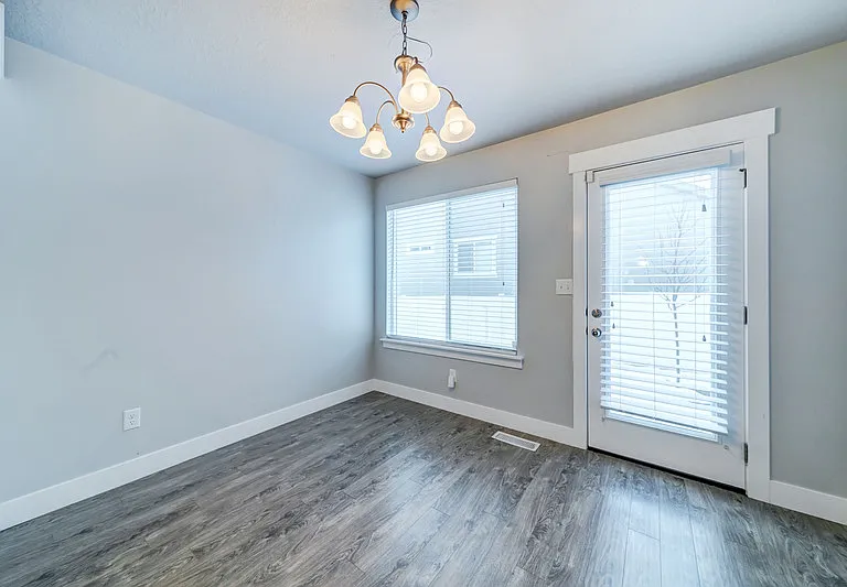 664 N Fall Creek Dr #MASTER ROOM — Photo 9